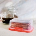 Пластмасова кутия за масло 0.5 л с капак и щипка Пластмасова кутия за масло 0.5 л с капак и щипка